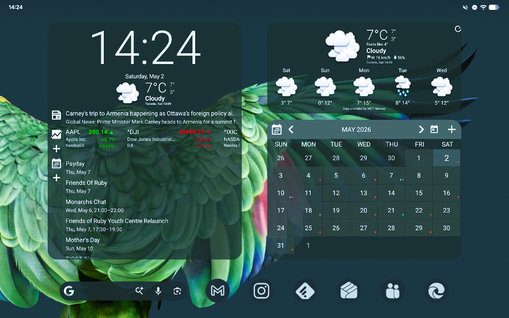 Chronus widgets arranged on an Android home screen